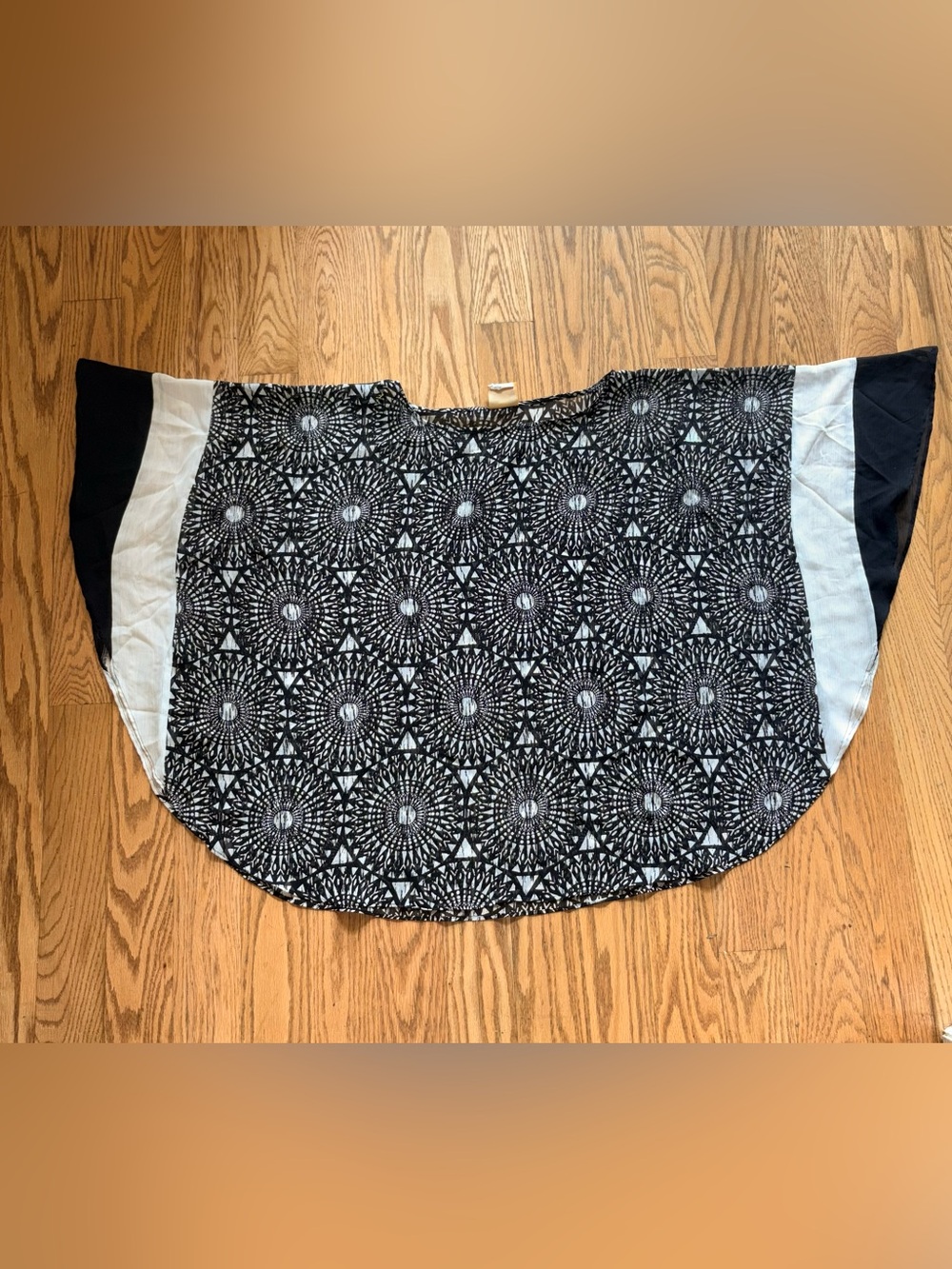RUBY RD. WOMAN Sheer Black White Geometric Medallion Poncho Top